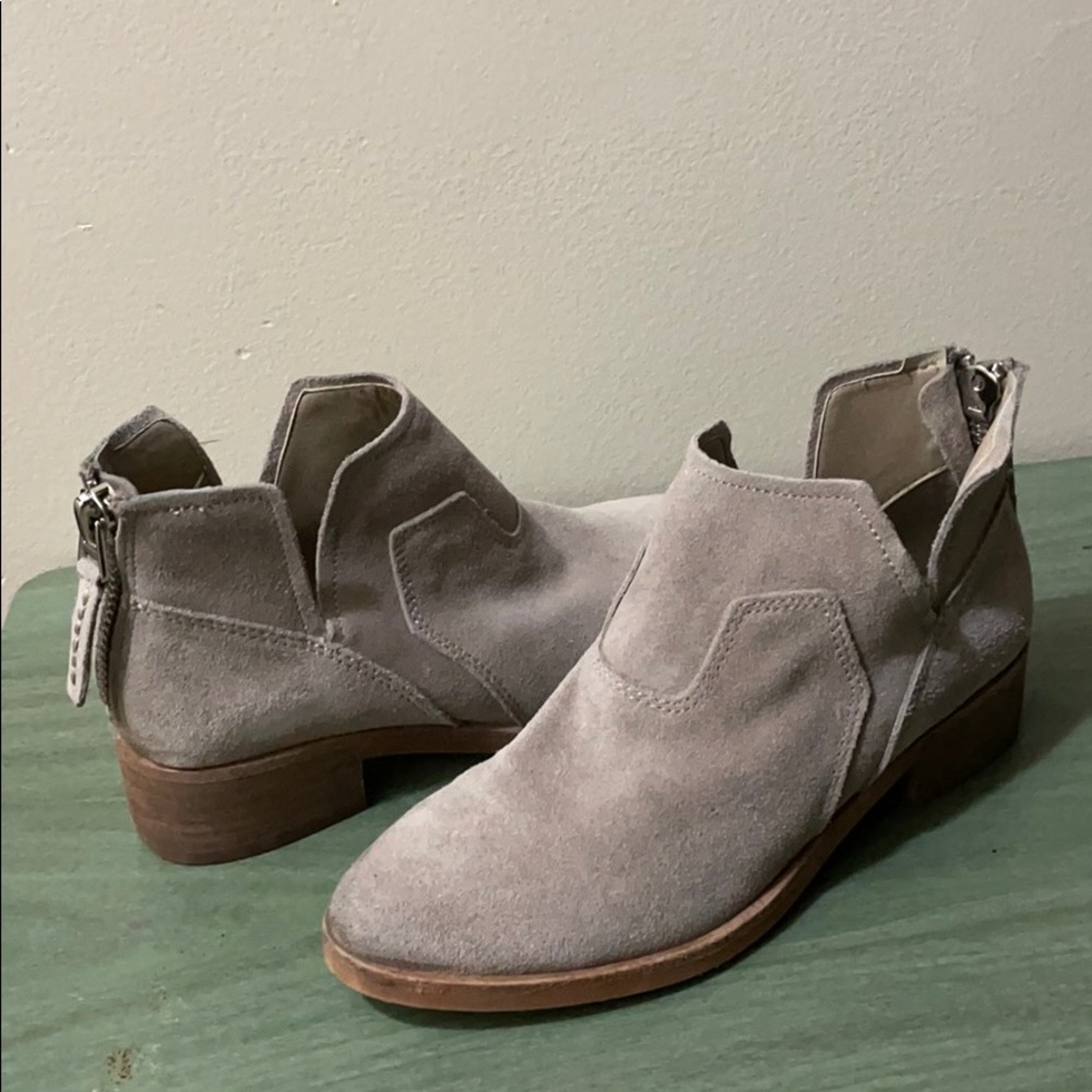 Dolce Vita Booties